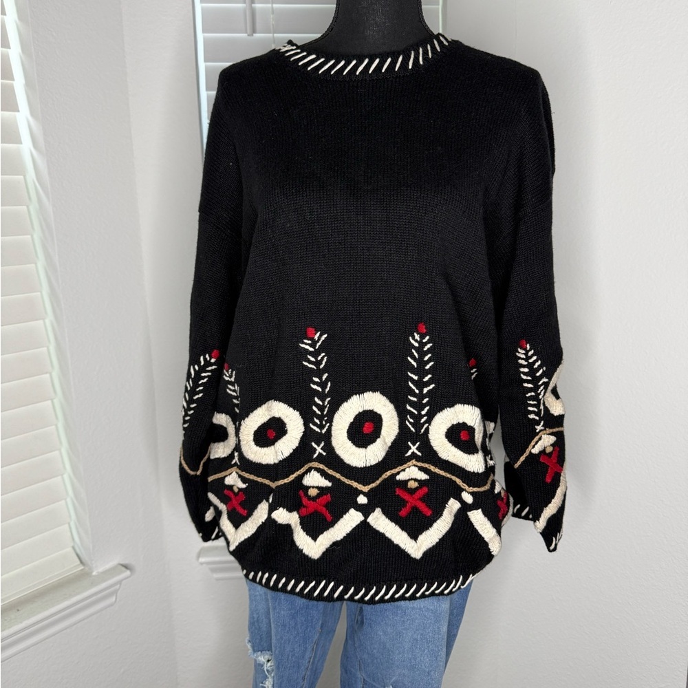 Black and White Patterned Sweater